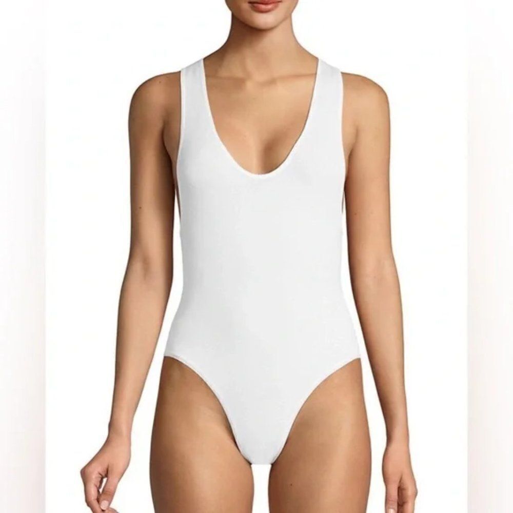 ✨BDG Urban Outfitters ✨ Markie Sleeveless Bodysuit - [Small in White]